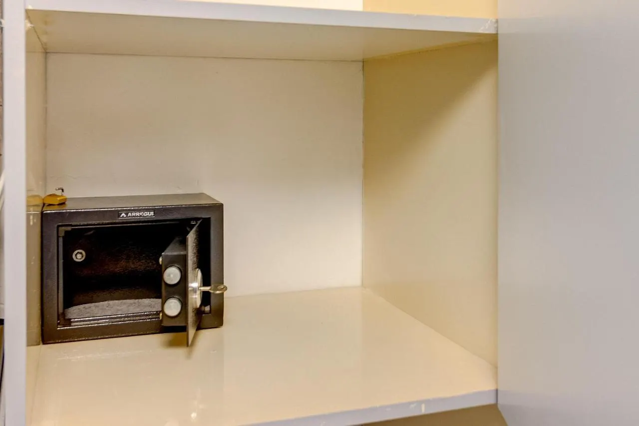 Cosy Studio In Las Americas location
